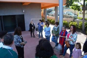 Reunión de los candidatos nacionalistas (NC) con la directiva del colectivo vecinal del Valle de los Nueve (Foto TA)